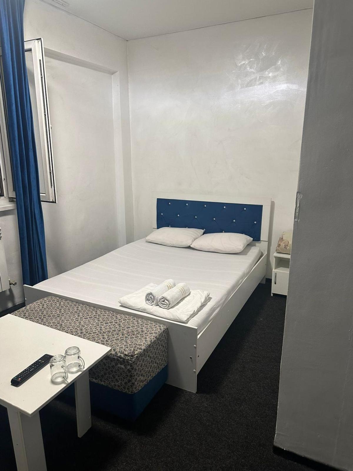 Hotel Пана à Almaty Extérieur photo