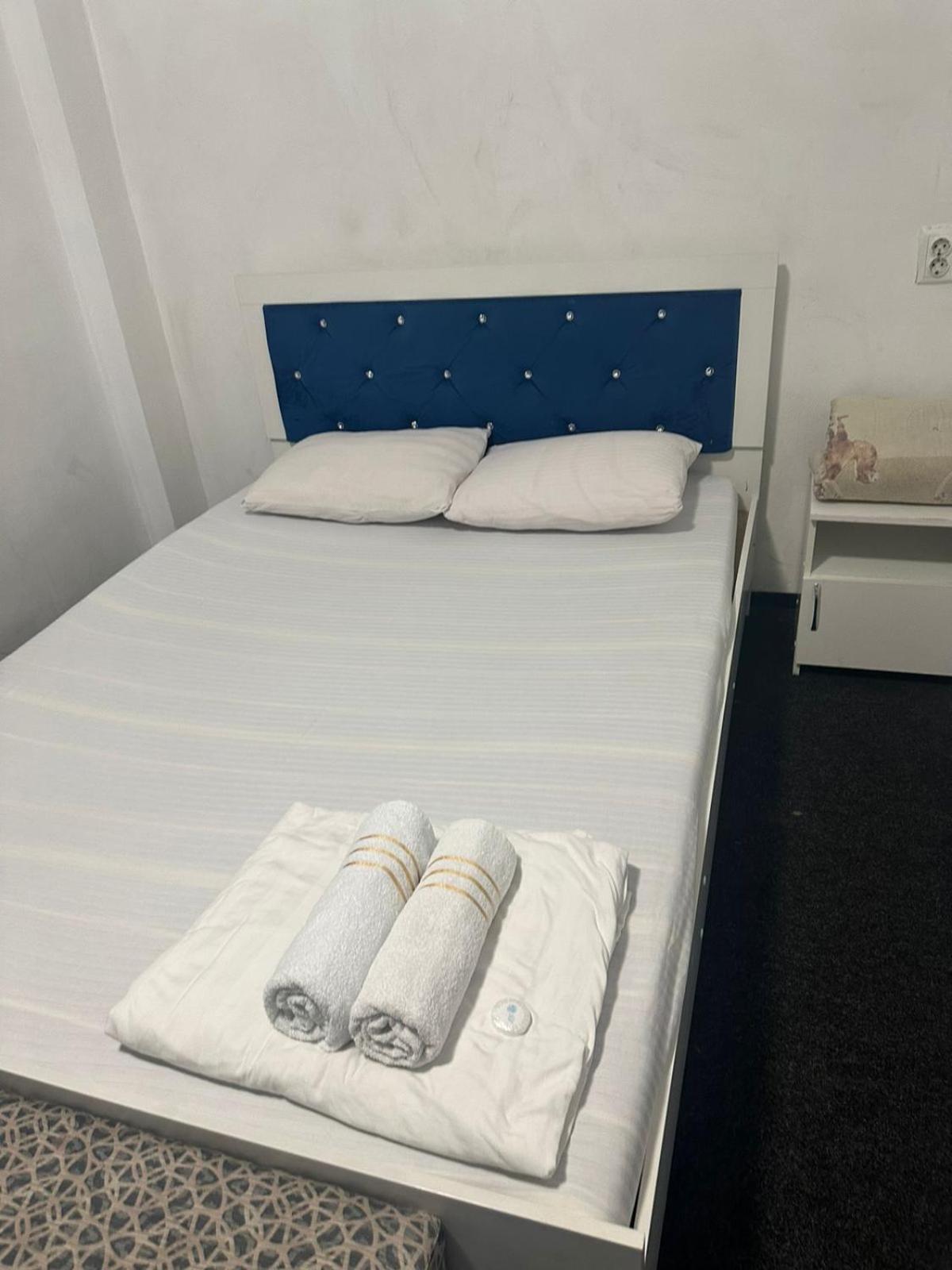 Hotel Пана à Almaty Extérieur photo